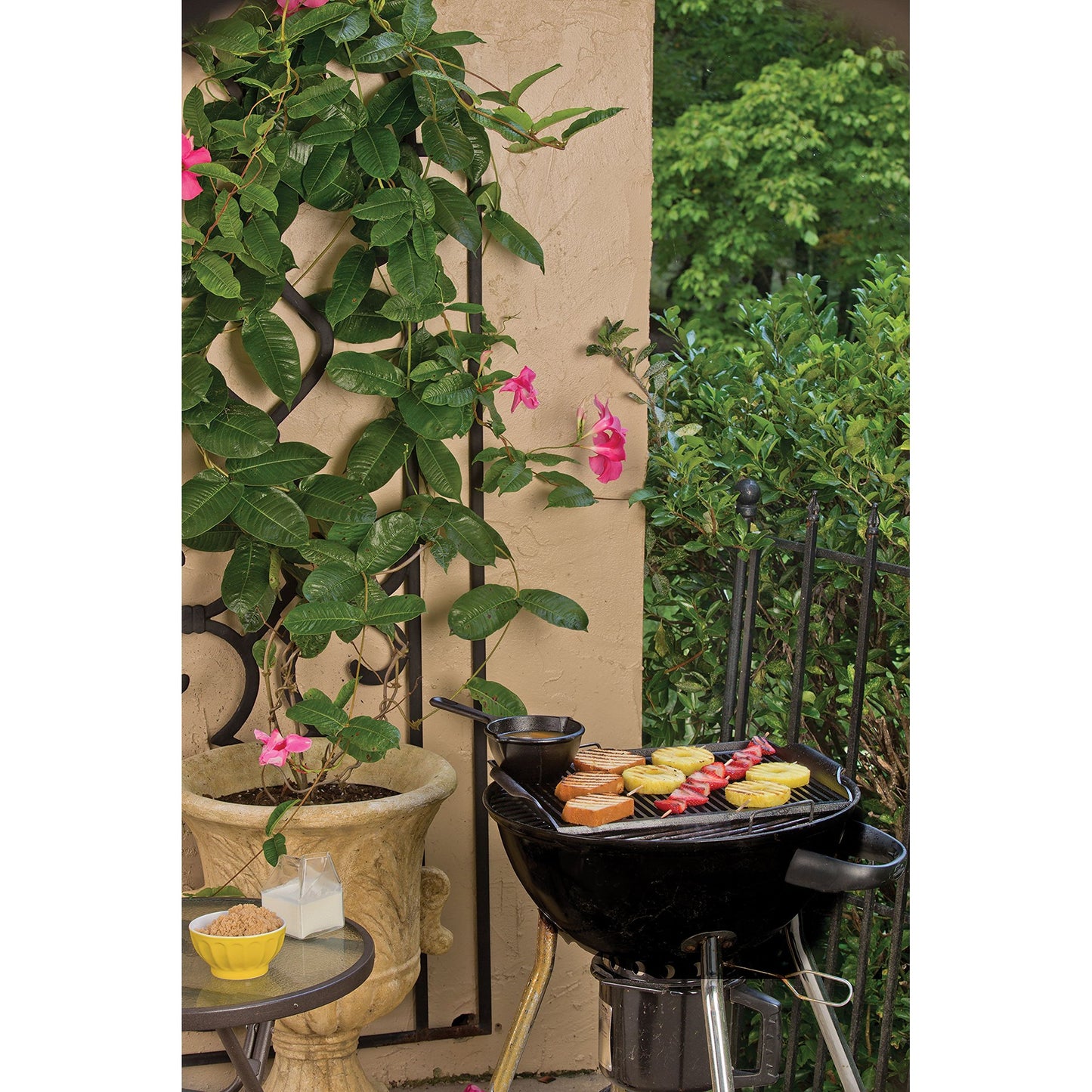 Lodge Cast Iron Melting Pot, Pre-Seasoned, 15-Ounce